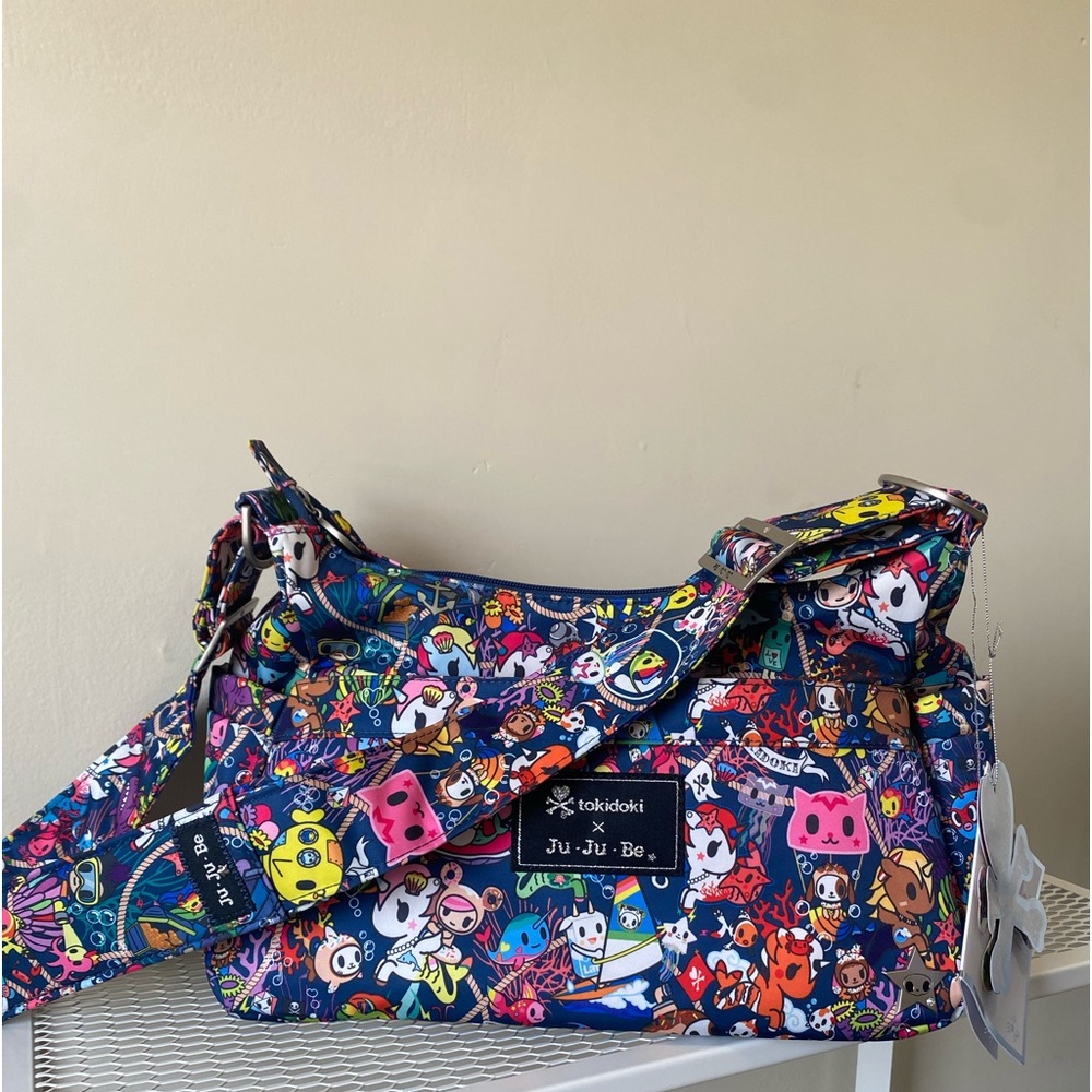 Jujube Hobobe in limited edition sea punk print!